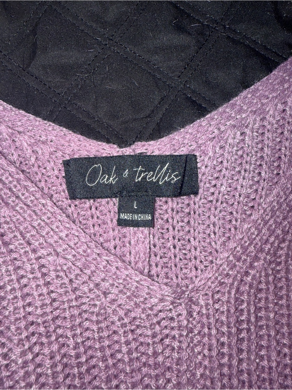 Oak & Trellis Lavender V-Neck Ribbed Sweater